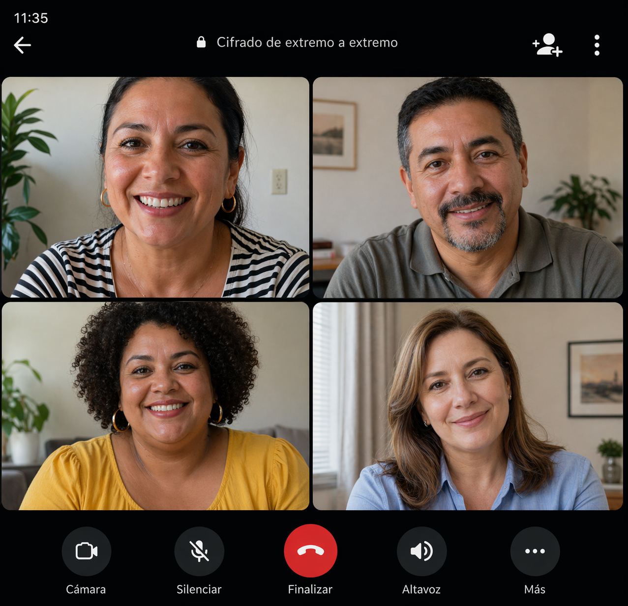 Live WhatsApp video call showing four Hispanic adults engaged in a Spanish-language patient support group session